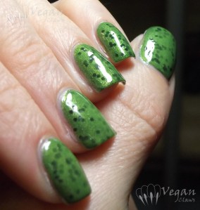jf_tangled_bmlime_lamp Wet n Wild Jungle Fever and Tangled in My Web, with Barry M Lime
