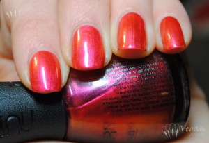 Nubar Pink Flame, artificial light