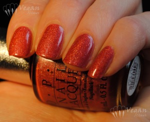 OPI DS Tapestry, artificial light