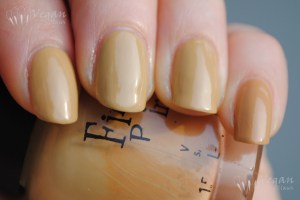 bumster_catwalk_hotcouture2