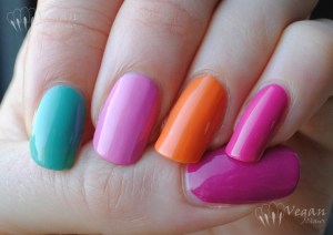 Thumb to pinkie: Zoya Reagan, Wednesday, Shelby, Arizona, Lara. Bottle: Zoya Tracie