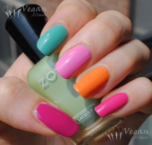 Thumb to pinkie: Zoya Reagan, Wednesday, Shelby, Arizona, Lara. Bottle: Zoya Tracie