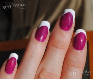 whitecomp_french1 White creme comparison - french tips