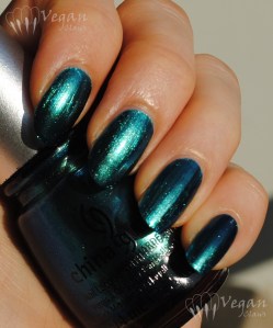 China Glaze Deviantly Daring