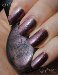 bustamauve6 Nicole by OPI Just Busta Mauve