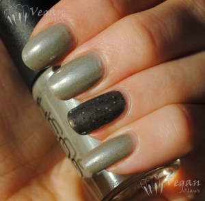 fossilgrey_conglomerate5 Gosh Fossil Grey and SpaRitual Conglomerate