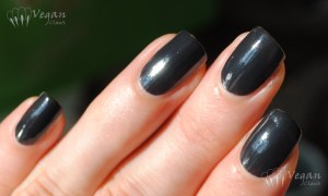 Cult Nails Blackout