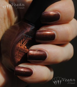 Nicole by OPI Love Me, Love the Earth