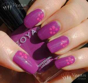 Zoya Kieko with dots in Reagan and Lara