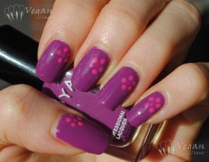 Zoya Kieko with dots in Reagan and Lara