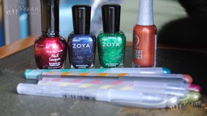 Items used for Saturnalia and Hanukkah decorations mani 