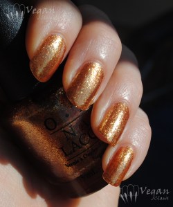 OPI Goldeneye