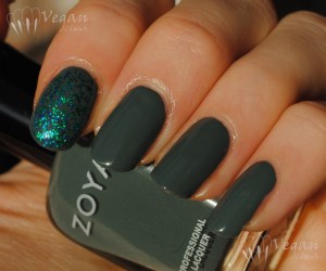 Zoya Evvie with No Miss Peacock