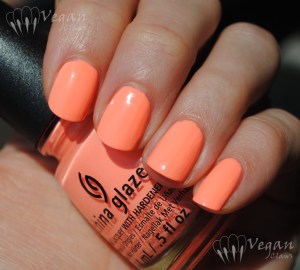 China Glaze Sun of a Peach