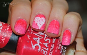 Milani White On the Spot with gradient of LA Girl Sandals and Sand Dune