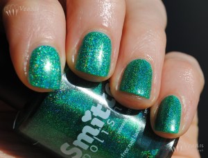 Smitten Polish Claddagh