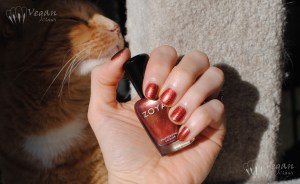 zoya_autumn_wu_photobomb