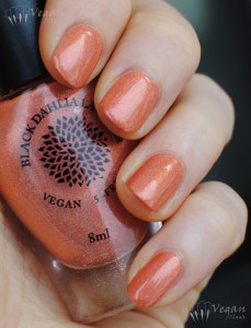 blackdahlialacquer_dandelionfields_shade2