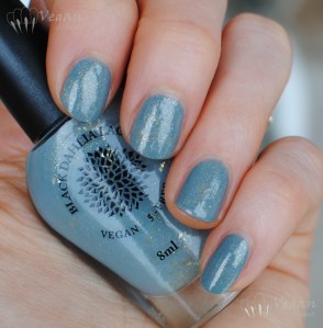 blackdahlialacquer_wildbergamot_shade