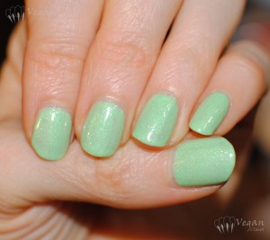 picturepolish_tailfeather2