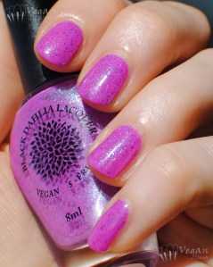 blackdahlialacquer_bleedinghearts2