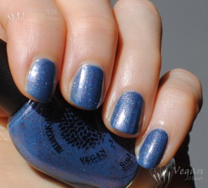 blackdahlialacquer_lilacpetals4