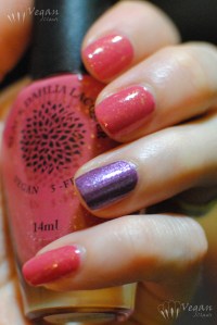 blackdahlialacquer_bloomingsunflowers_90innovember_ott