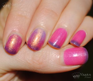 echoespolish_happilyeverafter_aprilthermal_transition_flash4