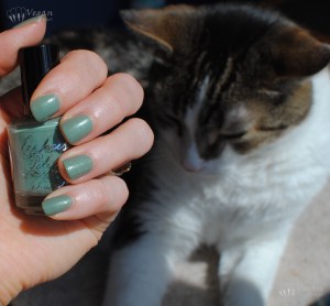 echoespolish_nowyouseeme_seymour