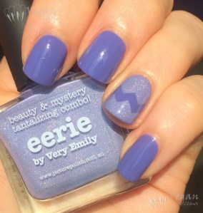 chinaglaze_whatapansy_picturepolish_eerie4