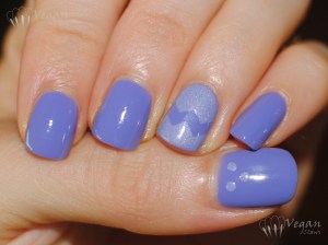 chinaglaze_whatapansy_picturepolish_eerie_flash3